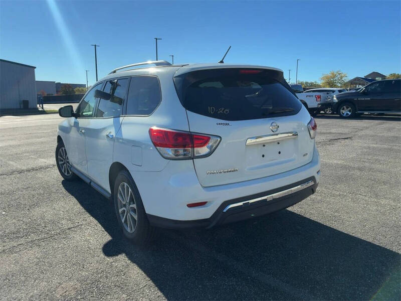 2015 Nissan Pathfinder