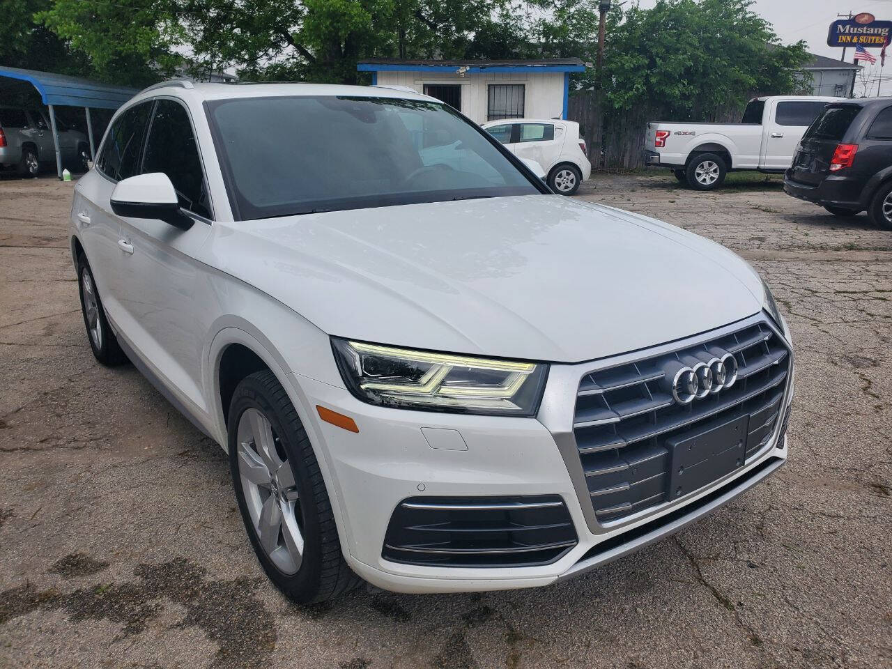Used Car 2018 Audi Q5  2.0t Quattro Premium Plus Awd 4dr Suv W/summer Of Audi Selection For Sale Under $25,000 In San Antonio, Texas