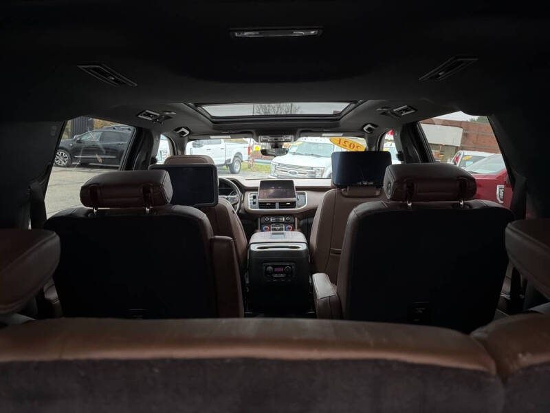 2021 Chevrolet Suburban High Country