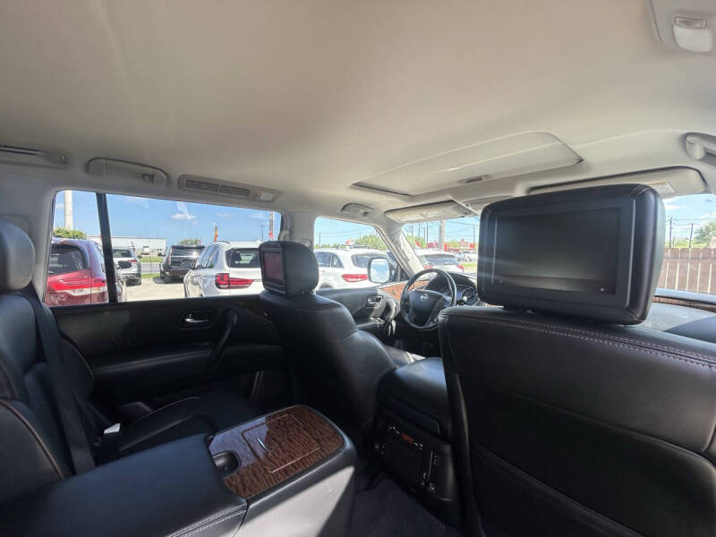2019 Nissan Armada Platinum
