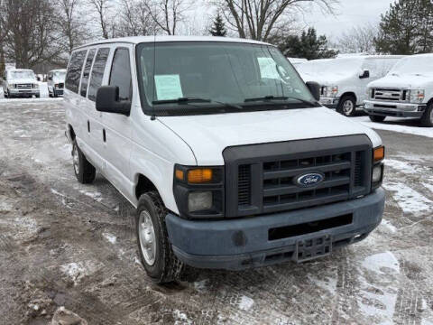 2013 Ford E-Series E-350 SD XL