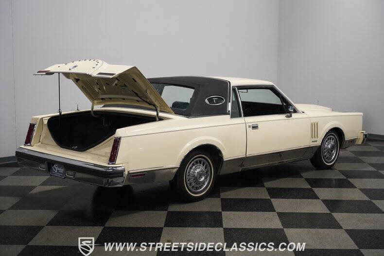 1982 Lincoln Mark VI