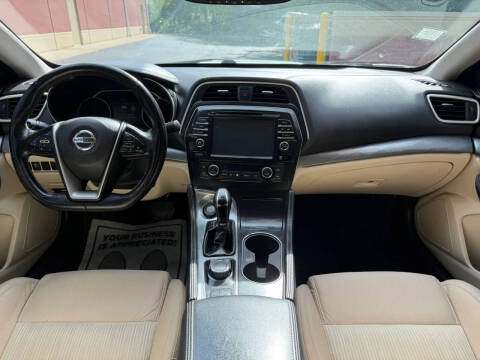 2017 Nissan Maxima