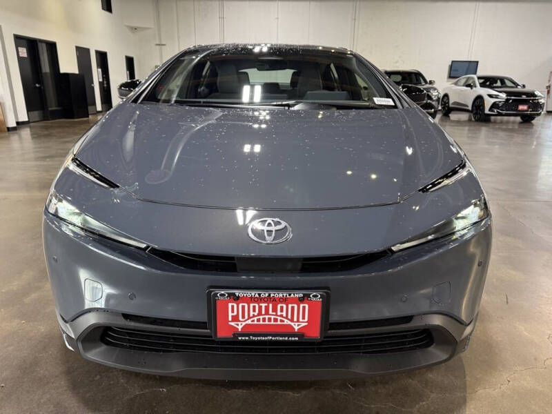 2026 Toyota Prius LE