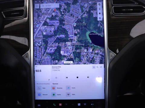 2015 Tesla Model S 70D
