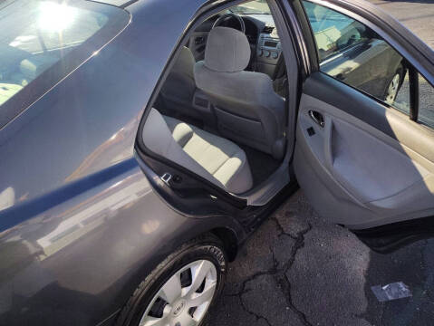 2009 Toyota Camry LE