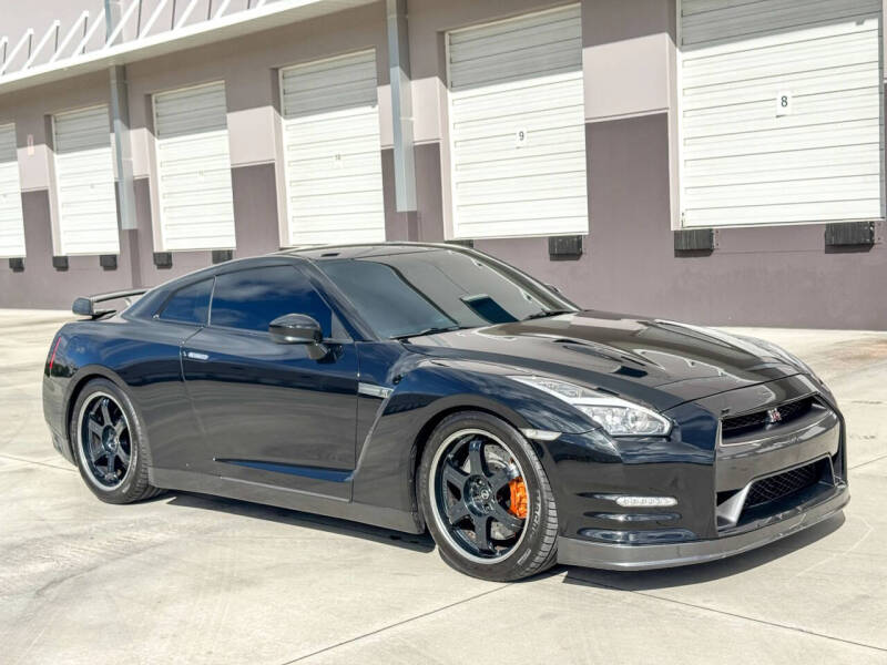 2013 Nissan GT-R Premium