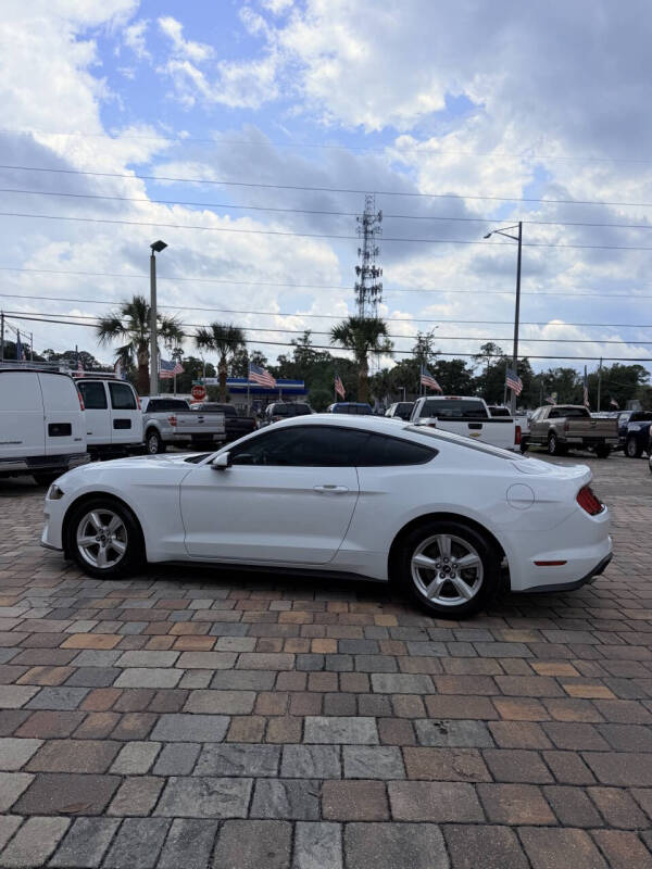 2019 Ford Mustang EcoBoost