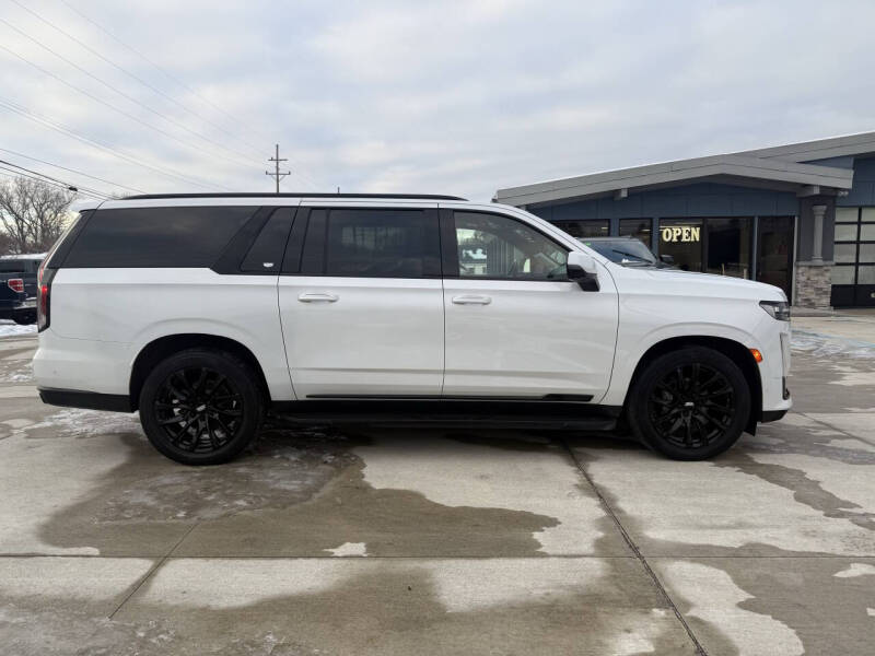 2021 Cadillac Escalade ESV Sport Platinum