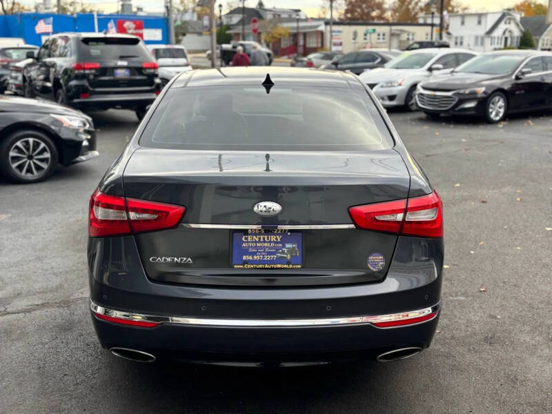 2014 Kia Cadenza Premium