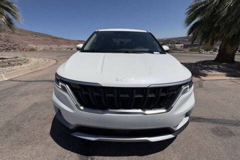 2024 Kia Carnival EX