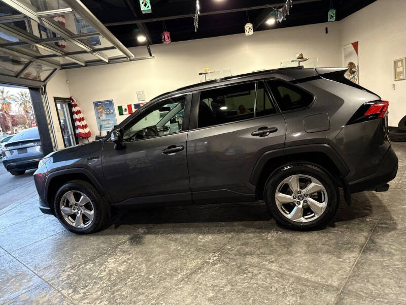 2021 Toyota RAV4 Hybrid XLE Premium