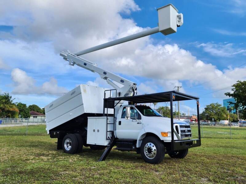 2011 Ford F-750 Super Duty for sale at American Trucks and Equipment in Hollywood FL