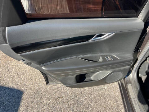 2025 Genesis G80 2.5T