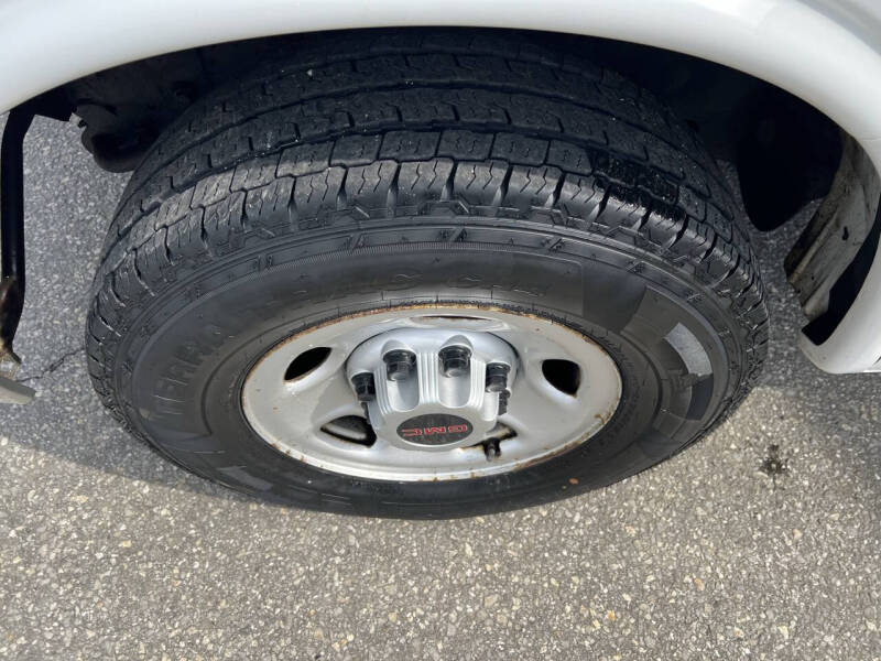 2016 GMC Savana 2500