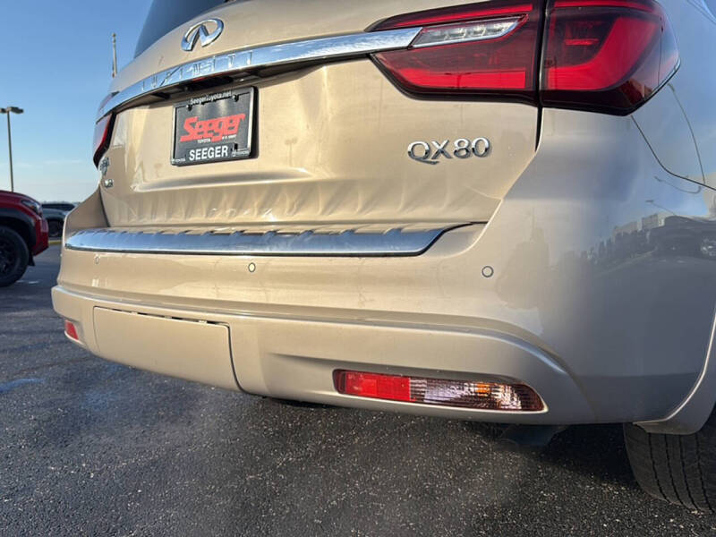 2023 Infiniti QX80 Luxe