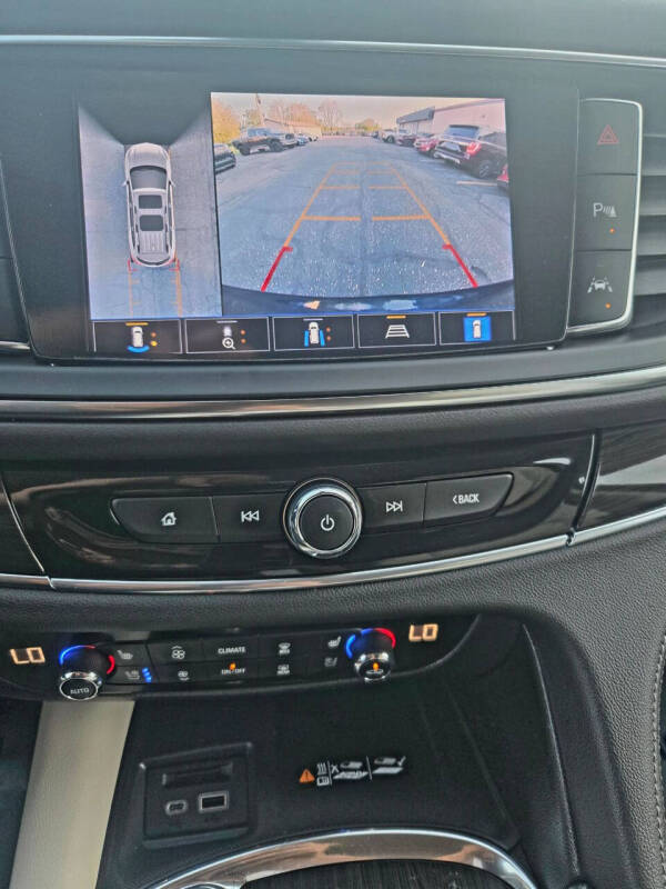 2023 Buick Enclave Premium