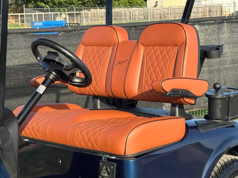 2025 E-Z-GO Freedom RXV