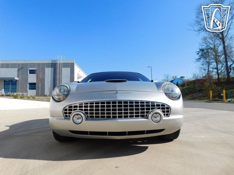 2004 Ford Thunderbird Deluxe