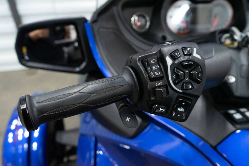 2013 Can-Am Spyder RT Limited