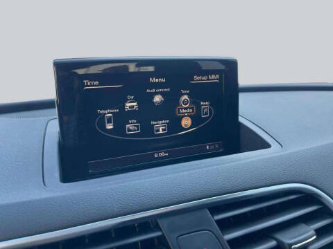 2016 Audi Q3 2.0T Premium Plus