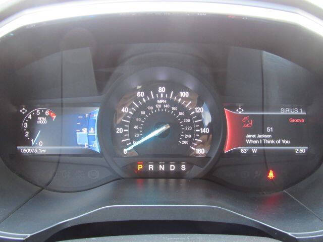 2020 Ford Edge Titanium