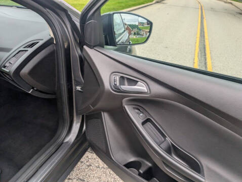 2017 Ford Focus SE
