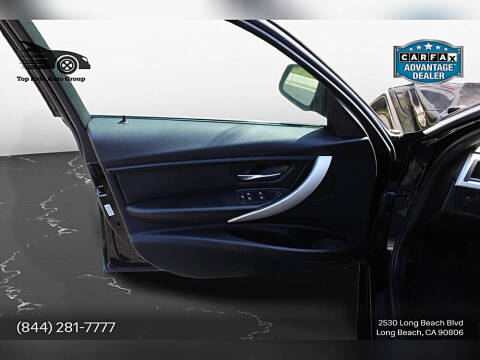 2015 BMW 3 Series 320i