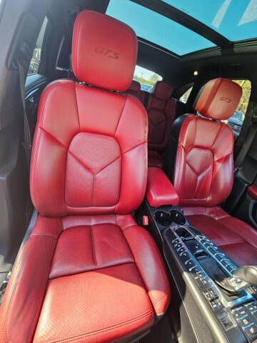 2017 Porsche Macan GTS