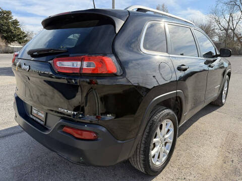 2018 Jeep Cherokee Latitude Plus
