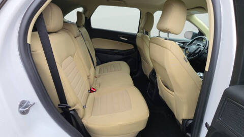 2023 Ford Edge SE