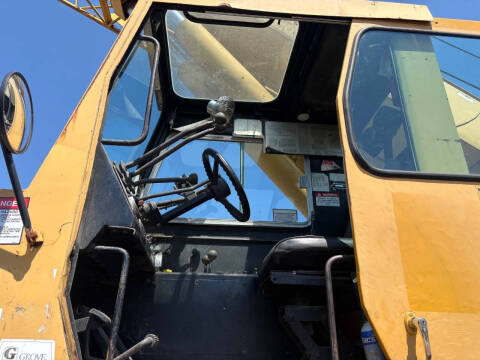 1984 Grove RT538 Rough Terrain