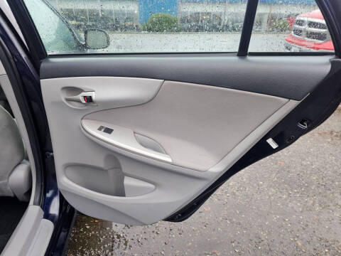 2013 Toyota Corolla LE Special Edition