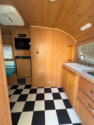 2018 Riverside RV Retro