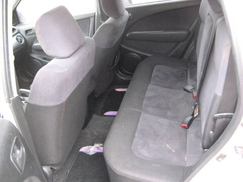 2004 Mitsubishi Outlander LS