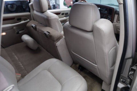 2002 Cadillac Escalade
