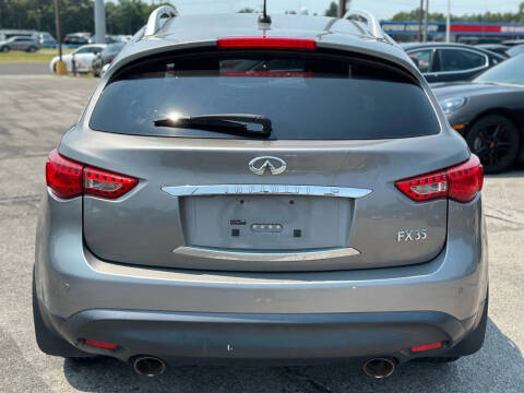 2011 Infiniti FX35