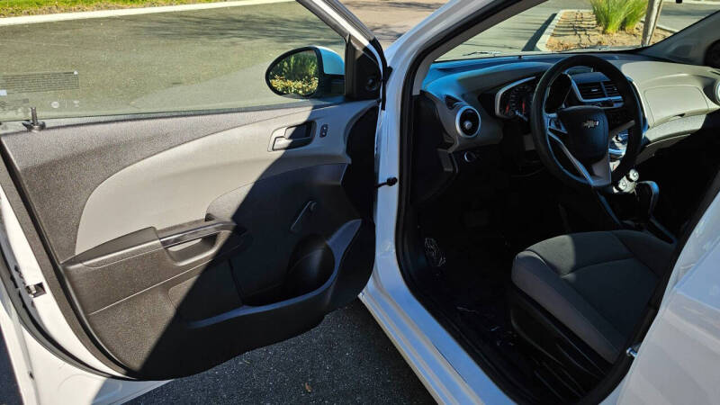 2020 Chevrolet Sonic LT