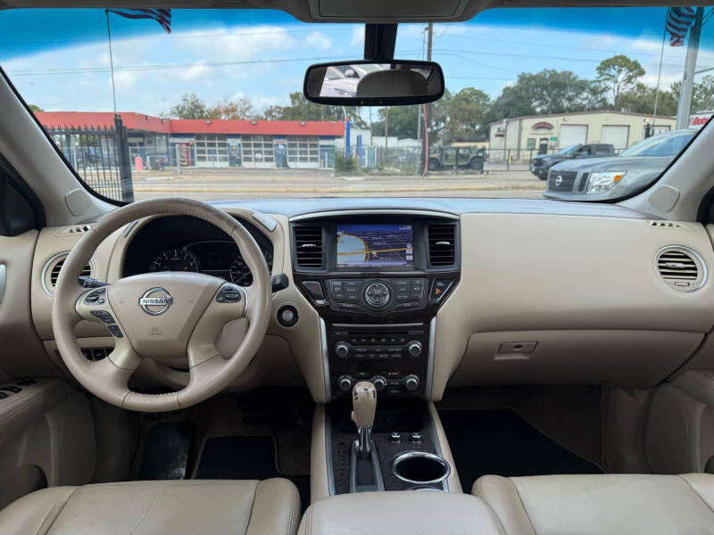 2014 Nissan Pathfinder Platinum
