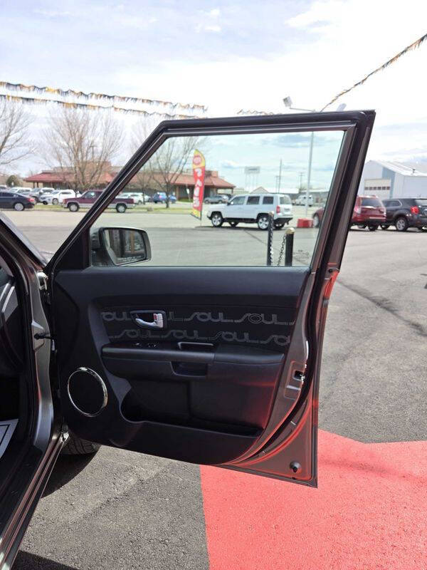 2013 Kia Soul +