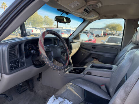 2005 Chevrolet Tahoe LS