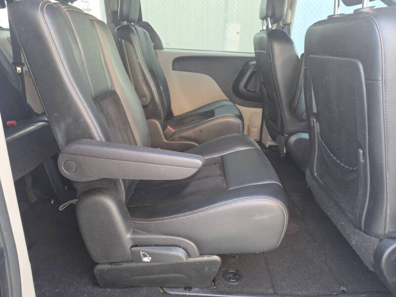 2017 Dodge Grand Caravan SXT