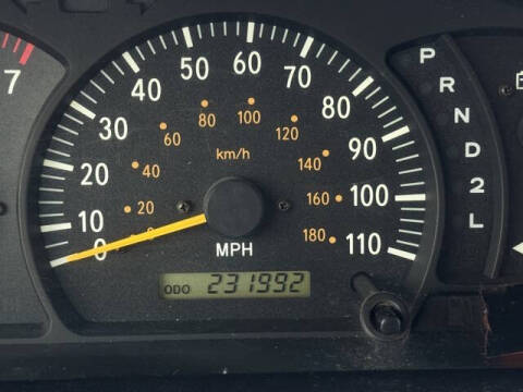 2004 Toyota Tundra SR5