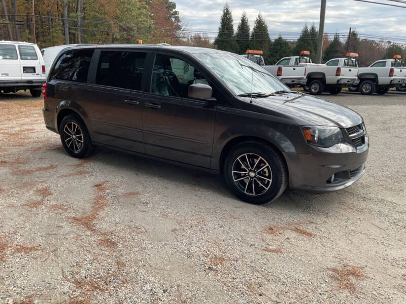 2016 Dodge Grand Caravan null photo 4