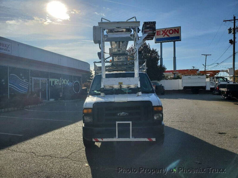 2009 Ford E-Series E-350 SD