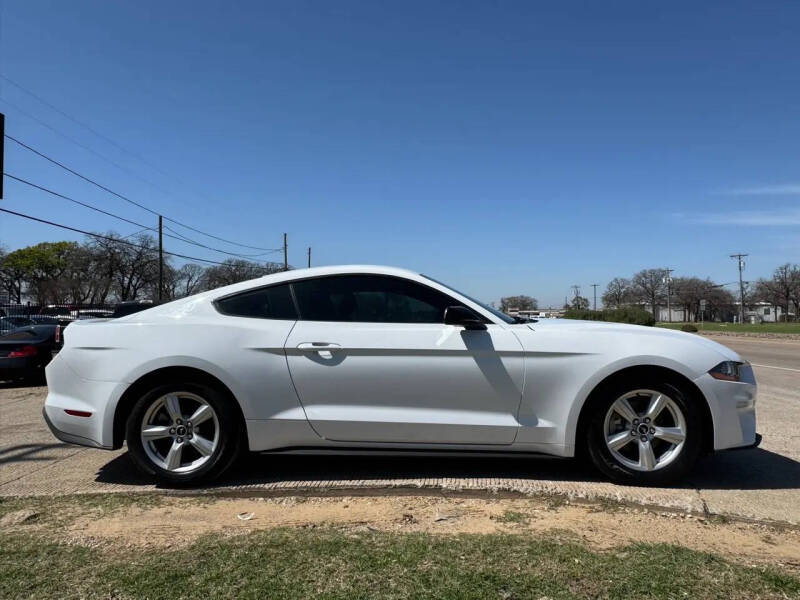 2019 Ford Mustang EcoBoost