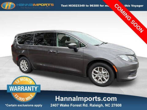 2023 Chrysler Voyager LX