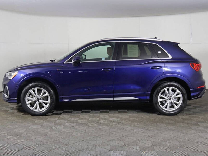 2022 Audi Q3 quattro S line Premium 45 TFSI
