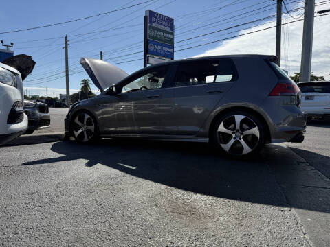 2016 Volkswagen Golf R 4Motion