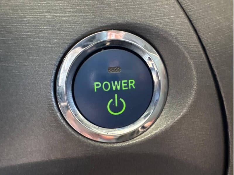 2012 Toyota Prius Three